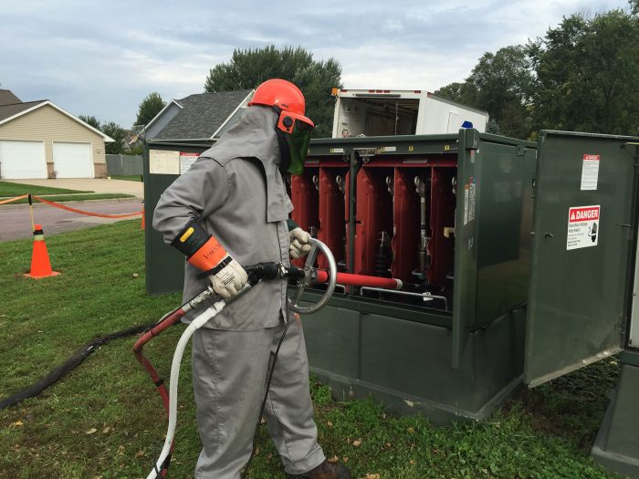 HighVoltage Dry Ice Cleaning DDP Technology