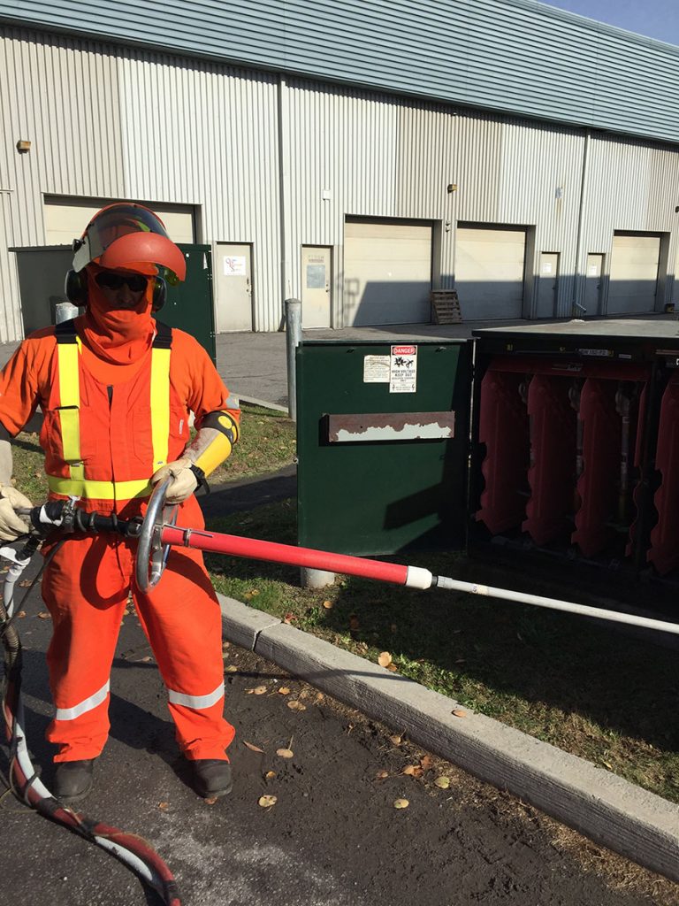 HighVoltage Dry Ice Cleaning DDP Technology